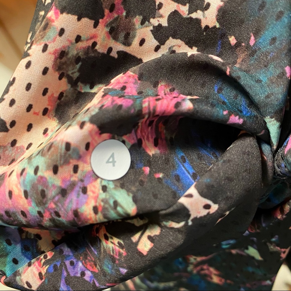 Lululemon black purple pink floral multi roll waist OM jogger pants - Picture 10 of 14